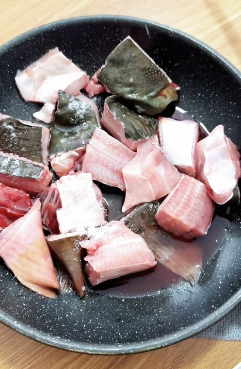 Loài cá không xương trông cá đuối kho nghệ