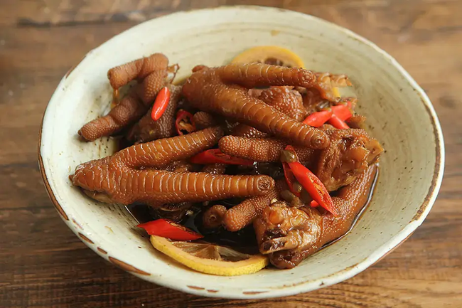 Mách bạn cách làm chân gà chua cay hấp dẫn đón Tết Nguyên đán 2024, ăn giải ngán "siêu cuốn" - Ảnh 7. Mách bạn cách làm chân gà chua cay hấp dẫn đón Tết Nguyên đán 2024, ăn giải ngán "siêu cuốn" - Ảnh 7.