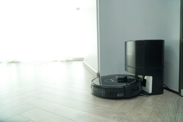 Tiêu chí mua robot hút bụi lau nhà chuẩn đúng cách 2 z4215922467276 08246a77afd9430cabc6a27af124c208 2