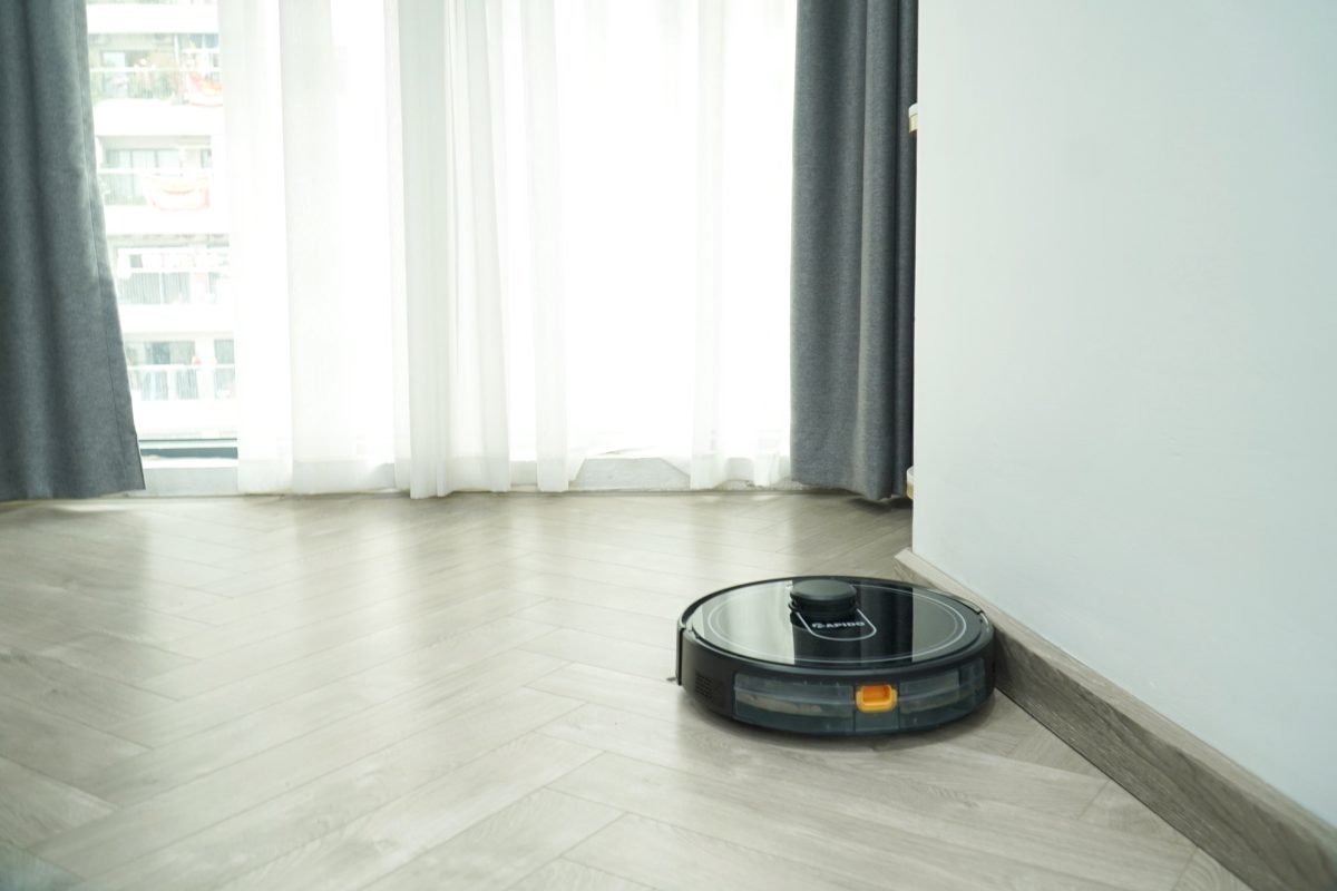 Tiêu chí mua robot hút bụi lau nhà chuẩn đúng cách 1 z4215922477513 593e3c0cdbda0915a0aad082352726f8 1