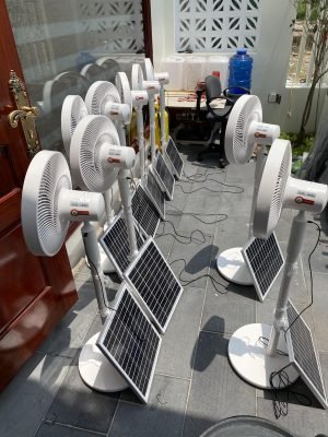 Quạt năng lượng mặt trời - biện pháp làm mát không cần điện 2 Quạt năng lượng mặt trời