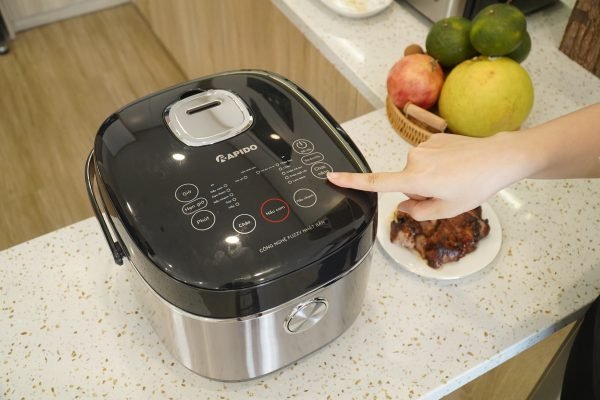 Hướng dẫn cách nấu cà ri bằng nồi cơm điện cực dễ 2 nồi cơm điện