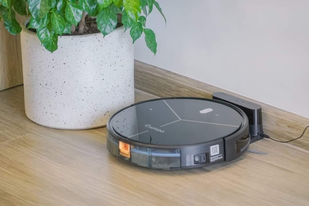 Hướng dẫn cách vệ sinh robot hút bụi đơn giản và hiệu quả tại nhà 1 Hướng dẫn vệ sinh robot hút bụi