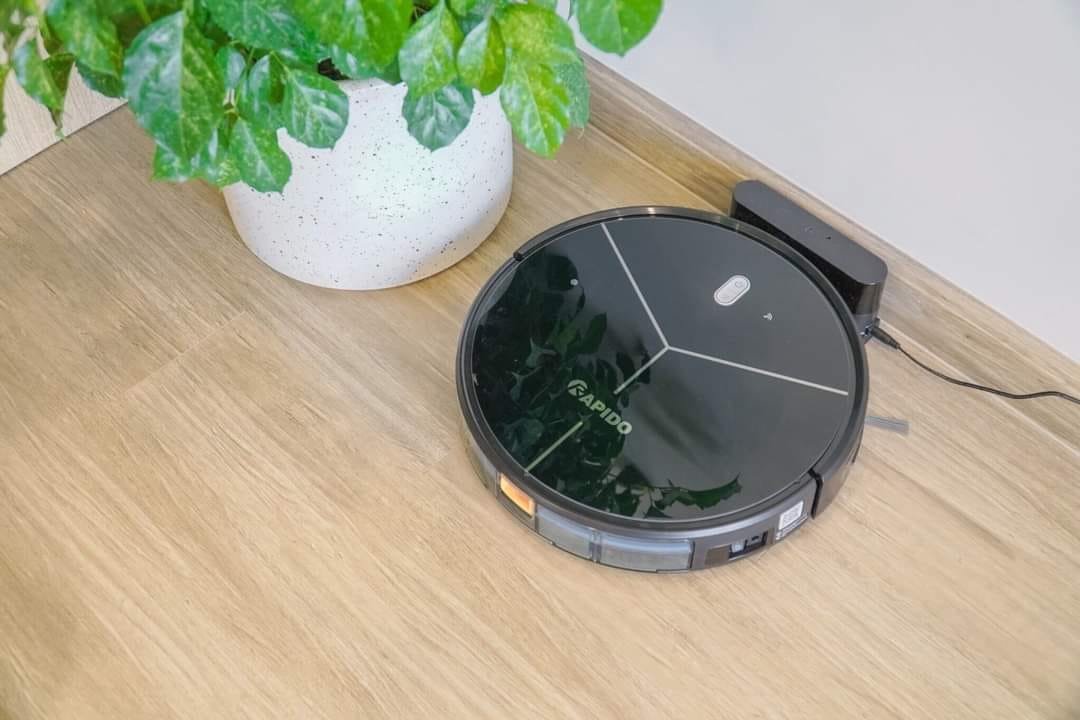 Robot hút bụi Rapido, giải pháp giảm gánh nặng việc nhà 1 Robot hút bụi - Thảnh thơi đón Tết