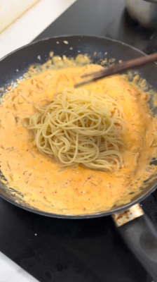 Mỳ gà cay Rose Tok phiên bản ăn là nghiện 9 Mỳ gà cay Rose Tok