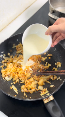 Mỳ gà cay Rose Tok phiên bản ăn là nghiện 7 Mỳ gà cay Rose Tok