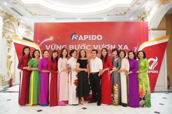 Hội nghị khách hàng